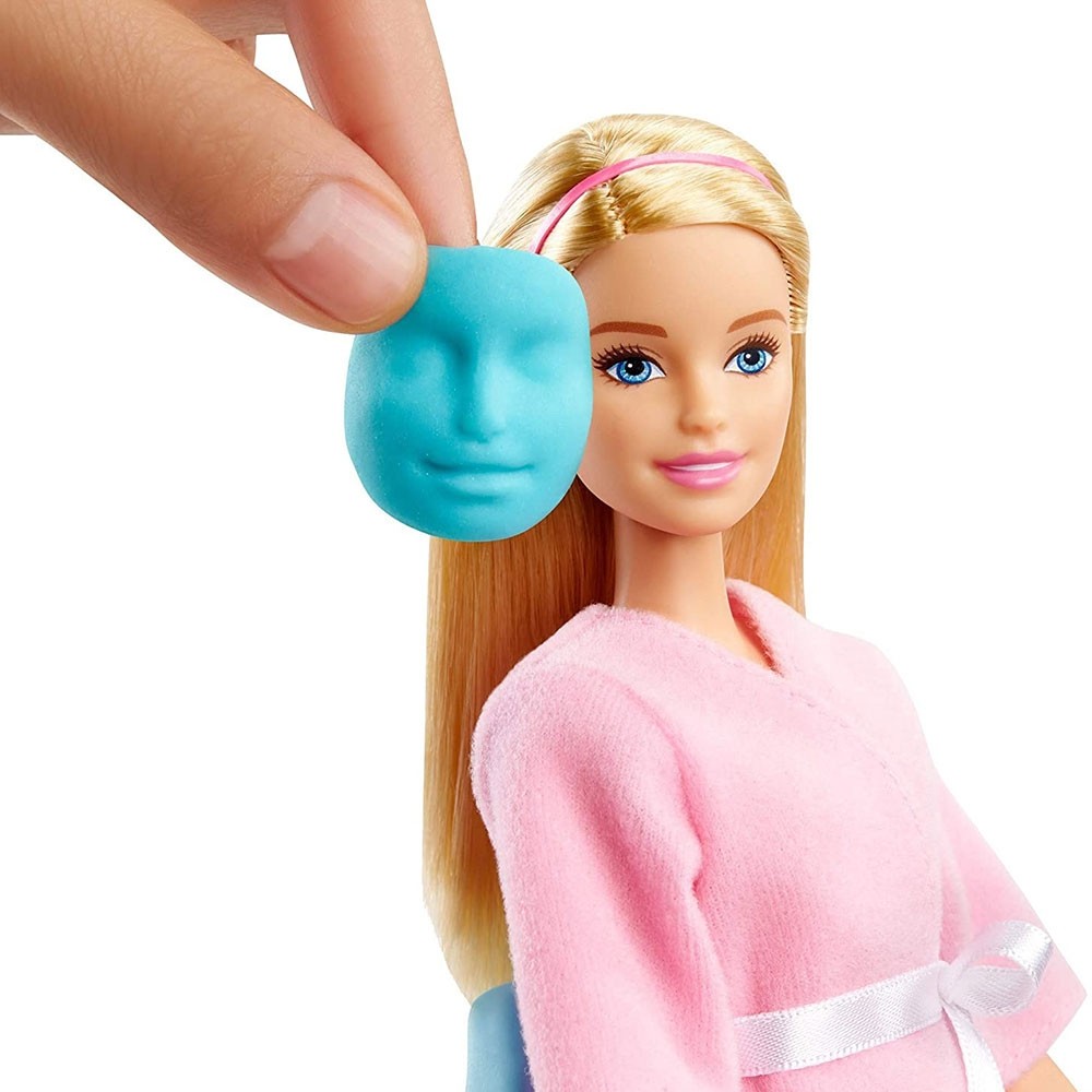 Set Barbie by Mattel Wellness and Fitness O zi la salonul Spa papusa cu figurina si accesorii image 5