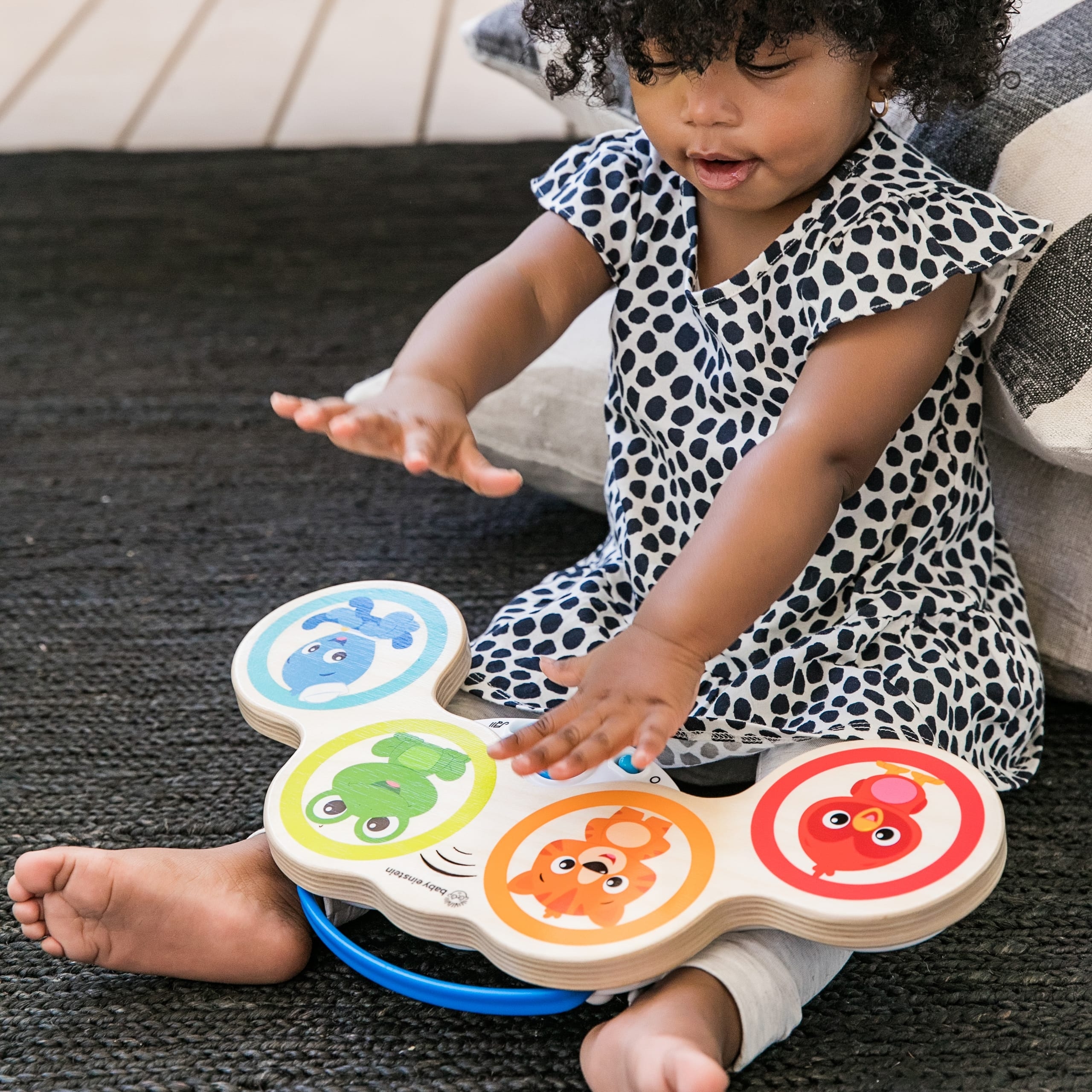 Baby Einstein – Jucarie muzicala de lemn Hape Magic Touch Drum™ image 3