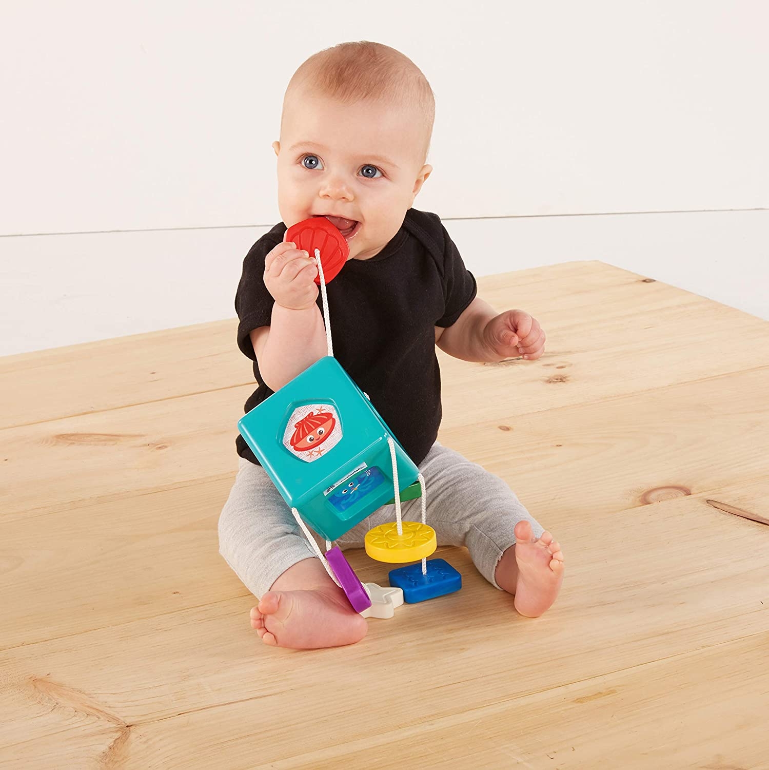 Baby Einstein - Cubul vesel  Match & Grasp image 5